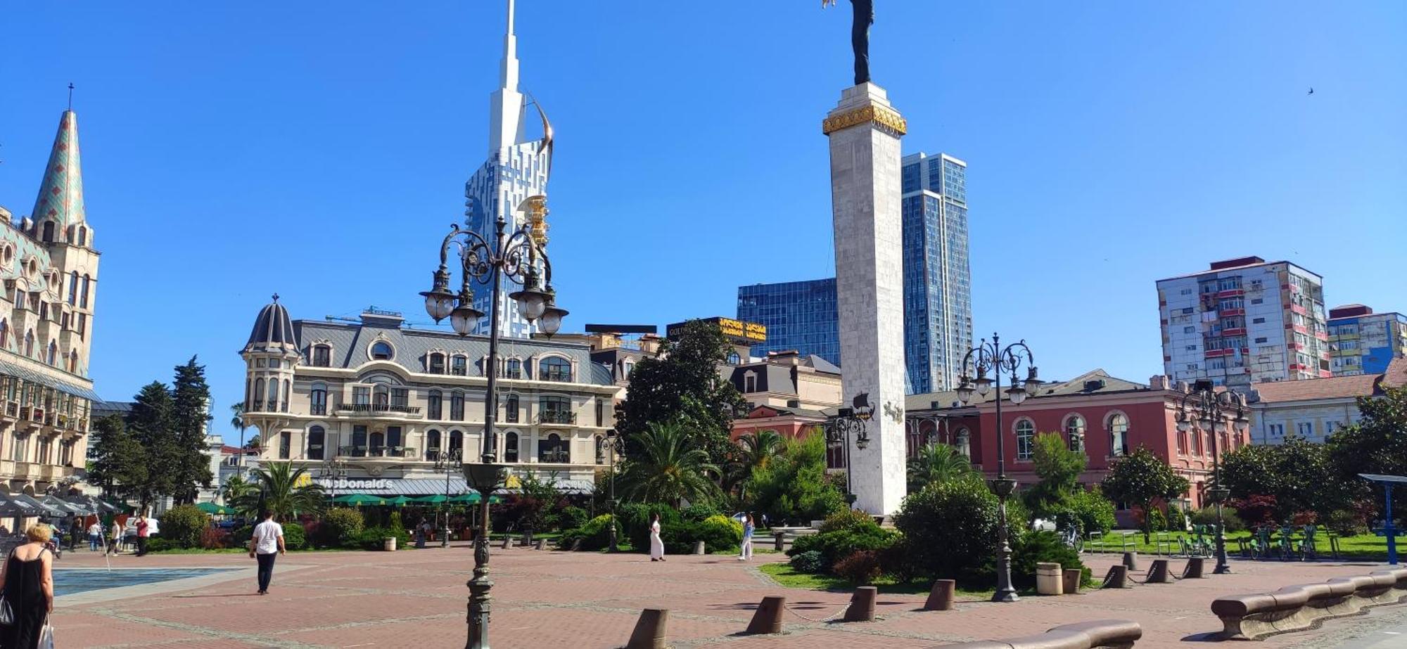 Orbi-City Batumi Apartments Sea View エクステリア 写真